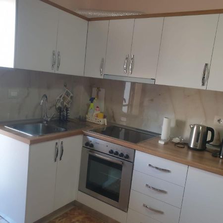 Jozi Kaiser Apartment 4 Драч Екстериор снимка