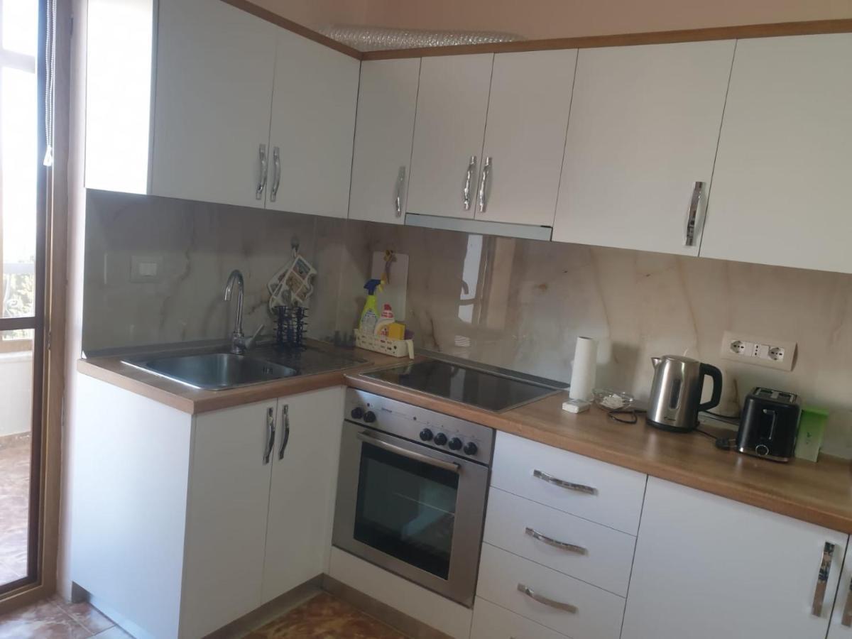 Jozi Kaiser Apartment 4 Драч Екстериор снимка
