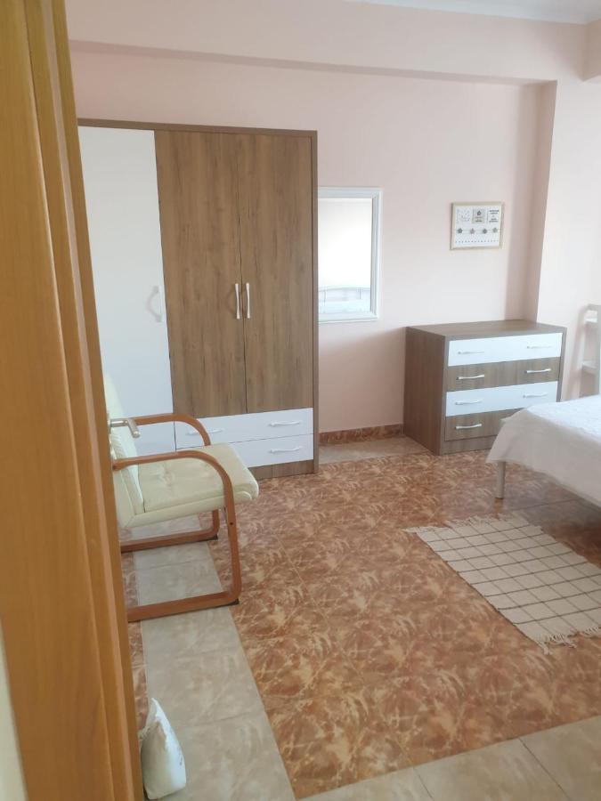 Jozi Kaiser Apartment 4 Драч Екстериор снимка